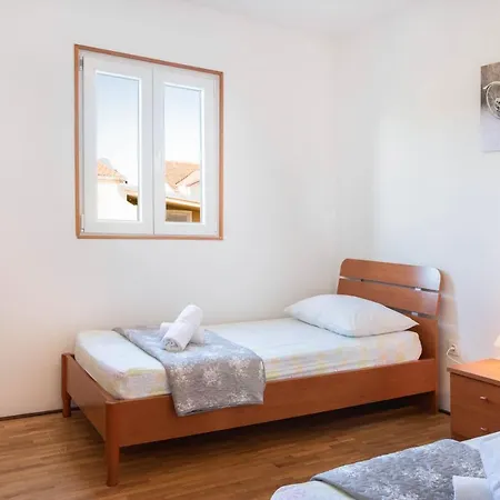 Apartment Marin